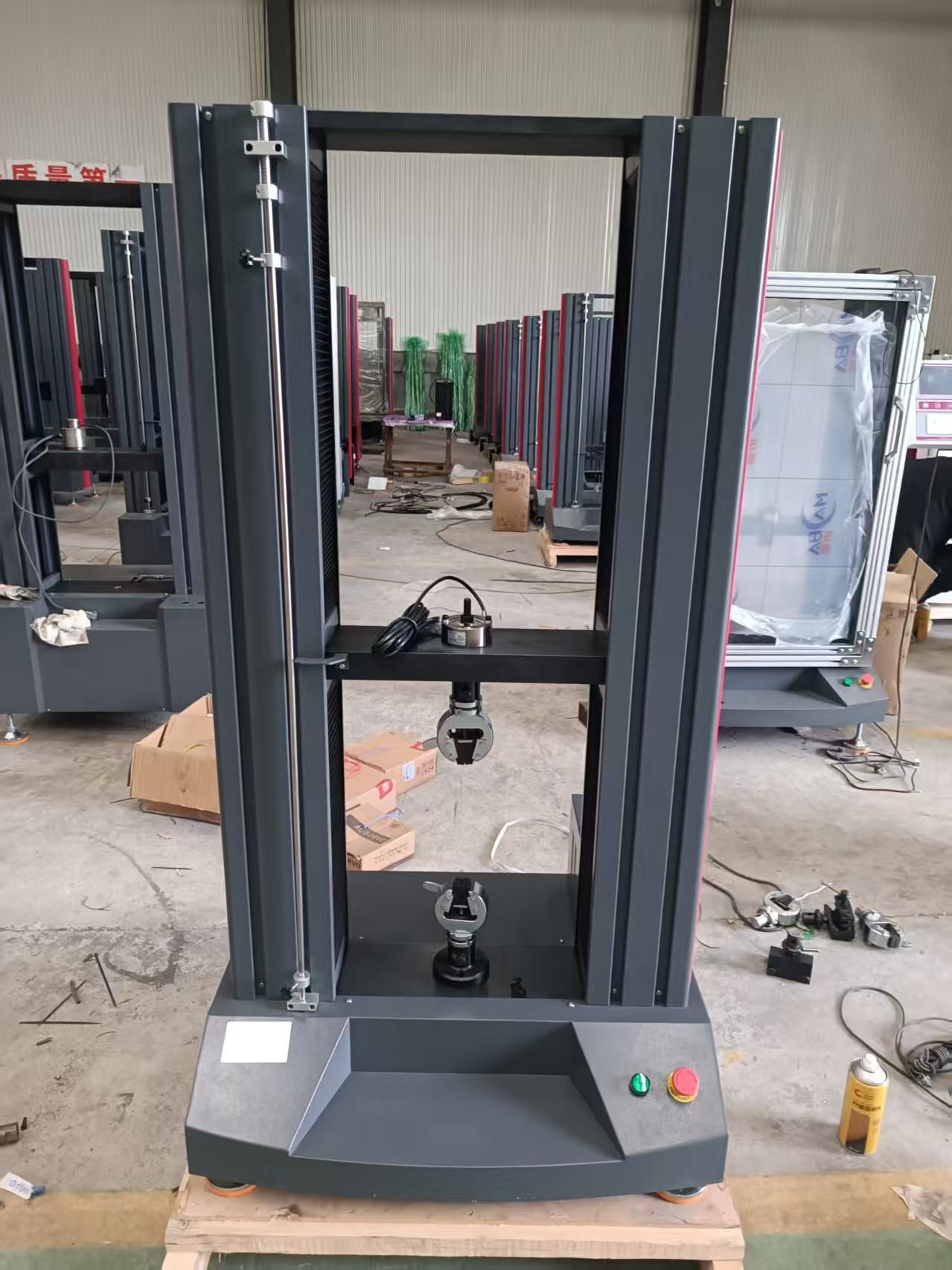 Universal Testing Machine